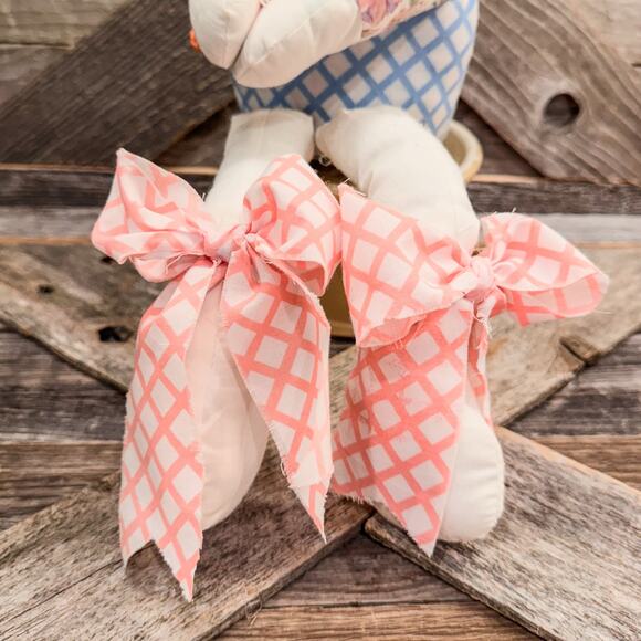 Primitive Vintage Kurt Adler Cloth Easter Bunny Holding Giant Carrot,7”/14” - Picture 7 of 9